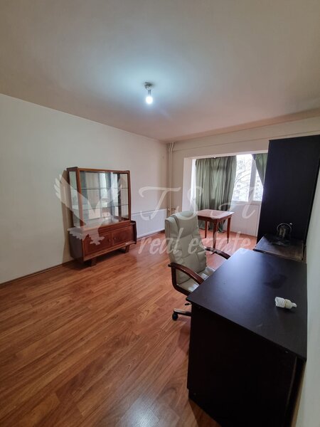 Doamna Ghica, apartament 3 camere.